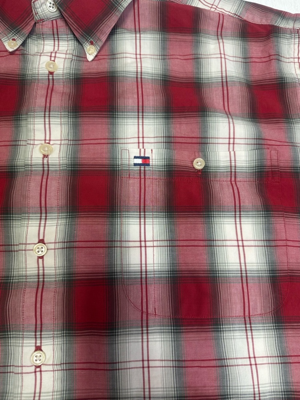 Vintage Tommy Hilfiger Red Plaid Button Down Shirt XL Cotton Classic Fit - Picture 7 of 10
